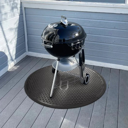 Round BBQ Mat - In use